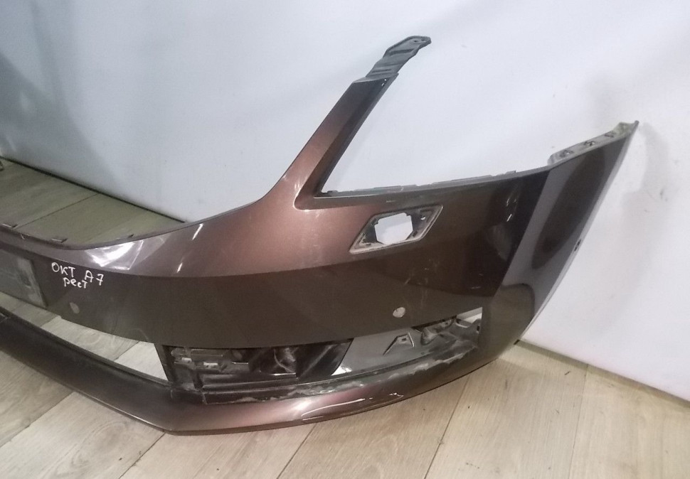 Бампер передний бу Skoda Octavia A7 рестайлинг OEM 5EU807221F (В) Бампер передний бу Skoda Octavia A7 рестайлинг OEM 5EU807221F (В)