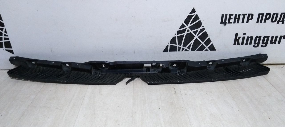 Кронштейн заднего бампера Volkswagen Tiguan 2 (17-20) oem 5nr807863