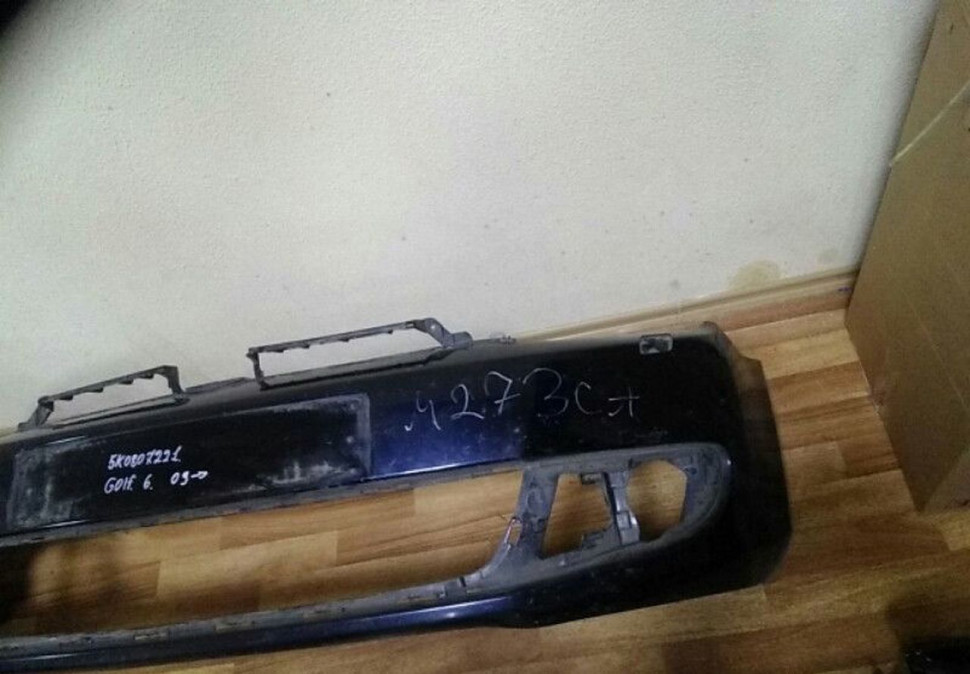 Бампер передний Volkswagen Golf 6 09- Ome 5K0807221 (Скл-3)