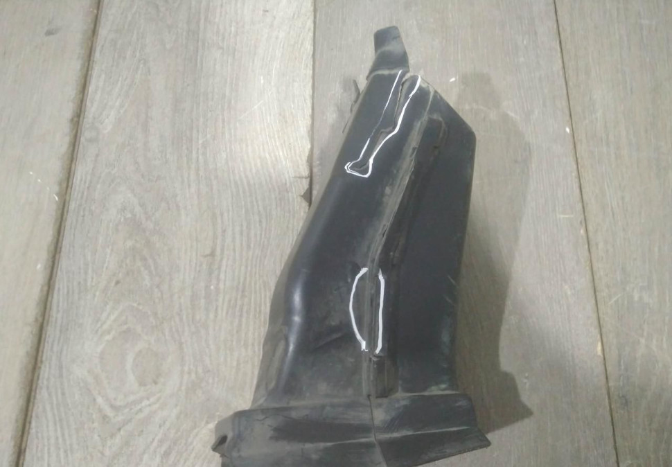 Воздуховод тормозного механизма левый бу BMW 7 G11 OEM 51747359791