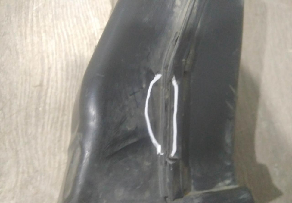 Воздуховод тормозного механизма левый бу BMW 7 G11 OEM 51747359791