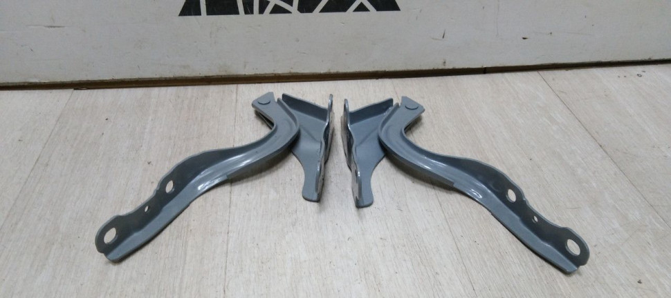 Петли капота комплект Hyundai Elantra 5 (10-16) oem 791203X000 791103X000 Петли капота комплект Hyundai Elantra 5 (10-16) oem 791203X000 791103X000