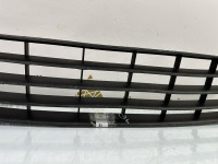 Решетка переднего бампера Volkswagen Golf Plus 1 2005 OEM 5M0853677