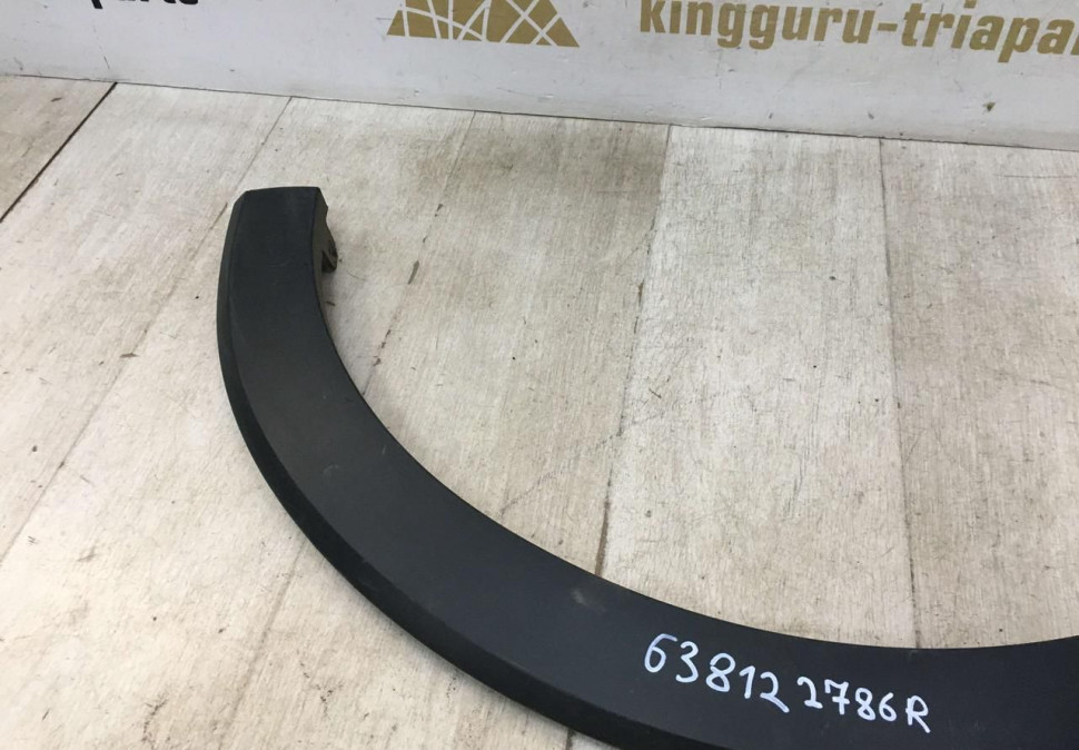 Молдинг крыла передний правый Renault Kaptur OEM 638122786R
