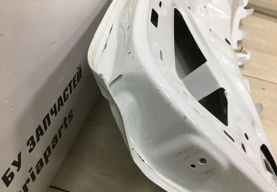 Крышка багажника Skoda Kodiaq OEM 565827025A (скл-3) Крышка багажника Skoda Kodiaq OEM 565827025A (скл-3)