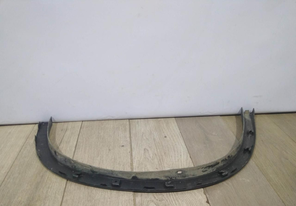 Молдинг крыла задний правый бу BMW X1 F48 OEM 51777332340