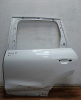 Дверь задняя левая Volkswagen Touareg NF (вмятины)