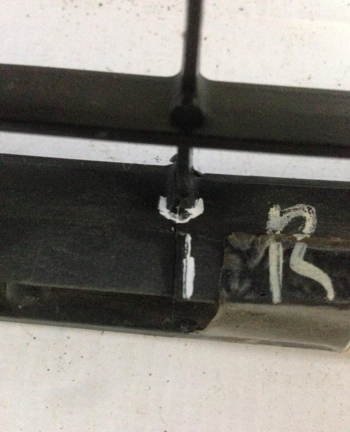 Решетка бампера правая Toyota RAV4 xa40 oem 5311242090  (Скл-3)