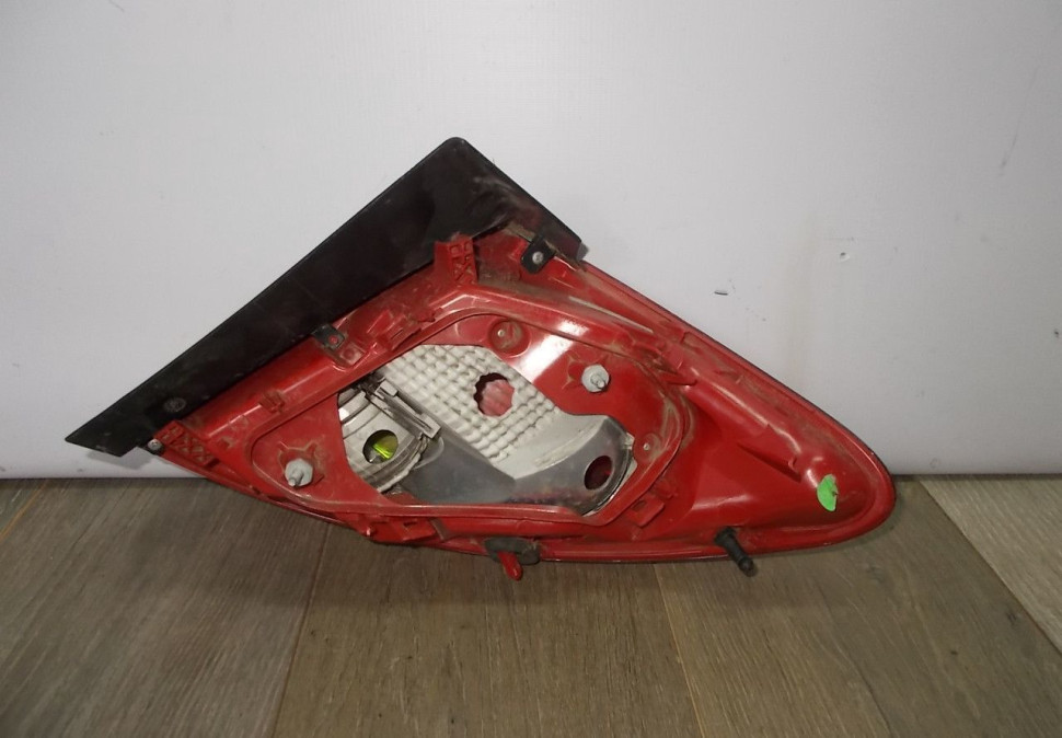 Фонарь левый бу Opel Meriva B OEM 13253627