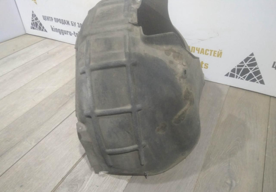 Подкрылок передний правый Skoda Octavia A5 OEM 1Z0809958