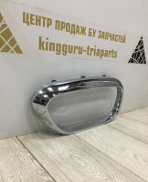 Молдинг решетки радиатора правый BMW 5 G30 OEM 51137383520