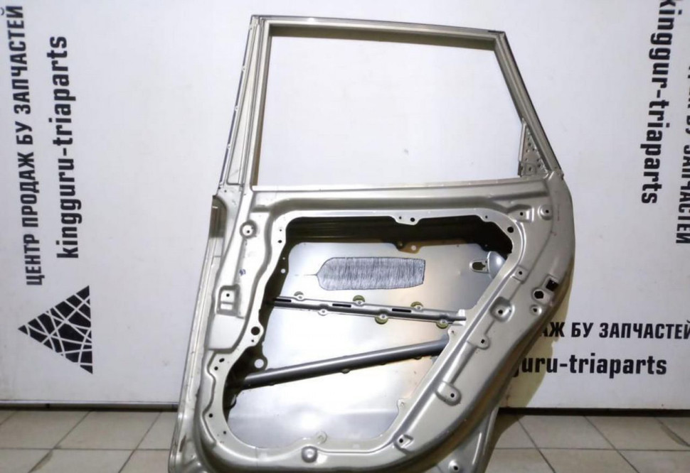 Дверь задняя правая универсал Kia Ceed 1 oem 770041H500 Дверь задняя правая универсал Kia Ceed 1 oem 770041H500