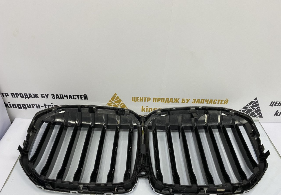 Решетка радиатора BMW X7 G07 OEM 51138094566 Решетка радиатора BMW X7 G07 OEM 51138094566