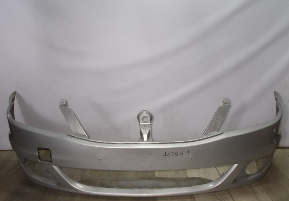 Бампер передний бу Renault Logan 1 OEM 8200916703 (скл-3)