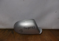 Крышка корпуса зеркала правая бу Skoda Superb OEM 3T0857538