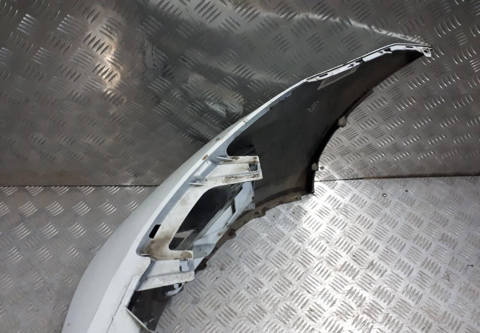 Бампер передний Volkswagen Polo 5 Sedan oem 6RU807221A Бампер передний Volkswagen Polo 5 Sedan oem 6RU807221A