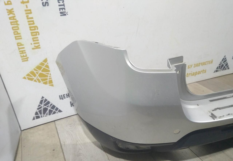 Бампер задний бу Renault Duster рестайлинг OEM 850225435R