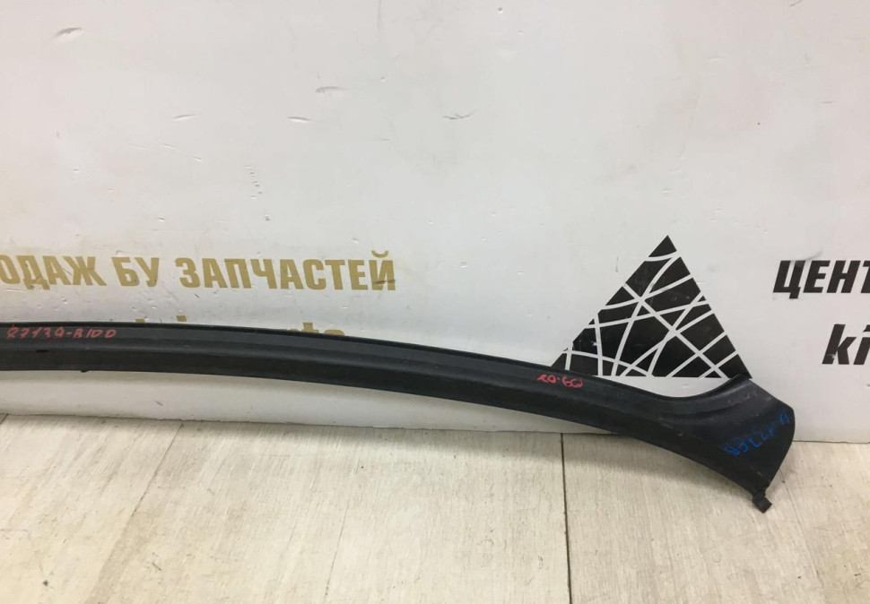 Накладка Hyundai Genesis 2 2013-2016 oem 87139B1000 Накладка Hyundai Genesis 2 2013-2016 oem 87139B1000