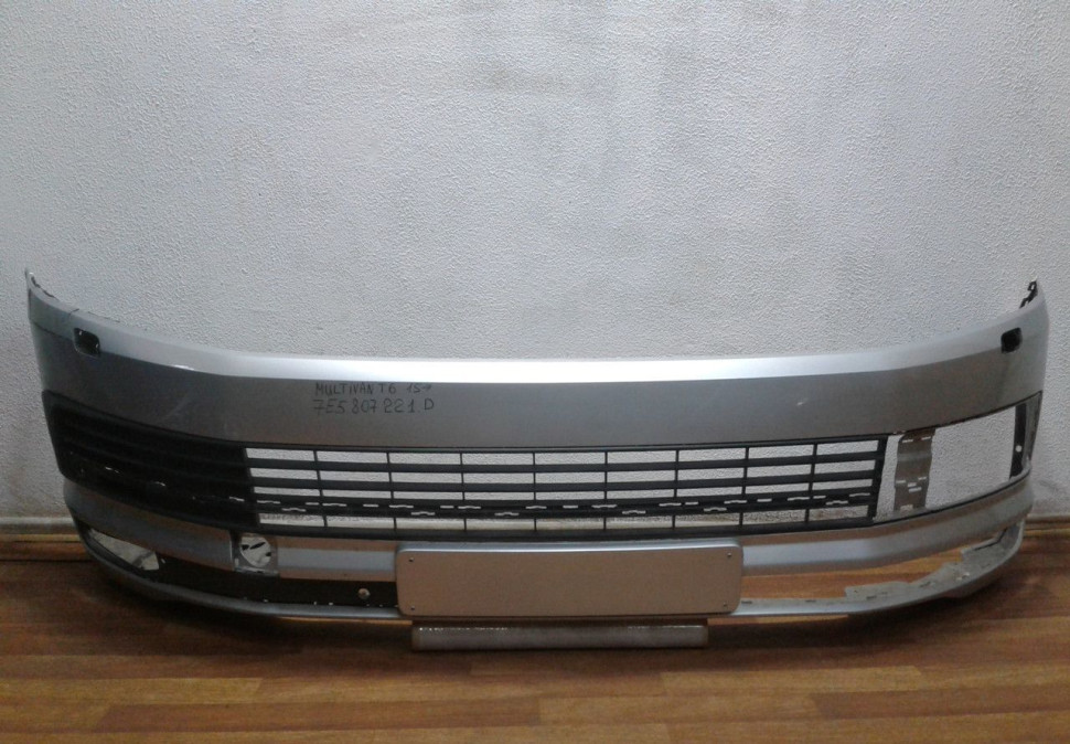 Бампер передний Volkswagen Transporter T6 / Multivan (дефект) oem 7e5807221d