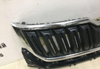 Решетка радиатора Skoda Kodiaq OEM 565853653A