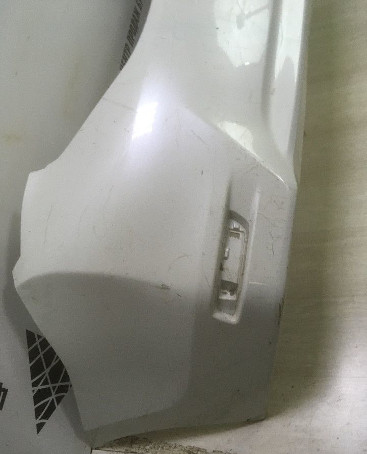 Бампер задний Toyota Corolla E180 oem 5215902A20 (скл-3) Бампер задний Toyota Corolla E180 oem 5215902A20 (скл-3)