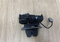 Замок багажника Ford Kuga OEM 7843102