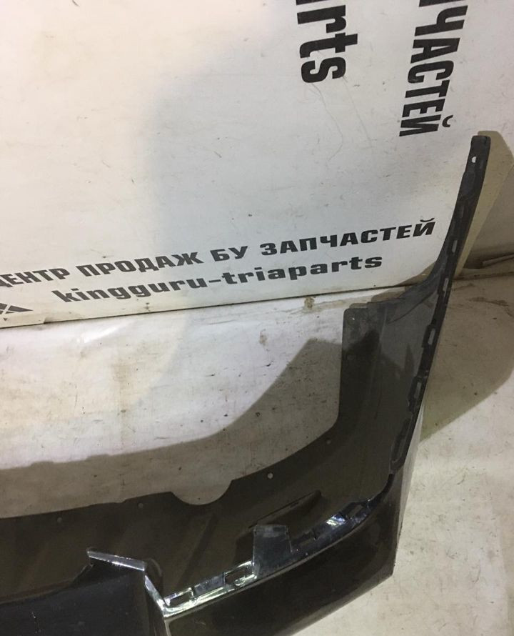 Бампер задний Subaru XV oem 57704fl250 (Скл-3) Бампер задний Subaru XV oem 57704fl250 (Скл-3)