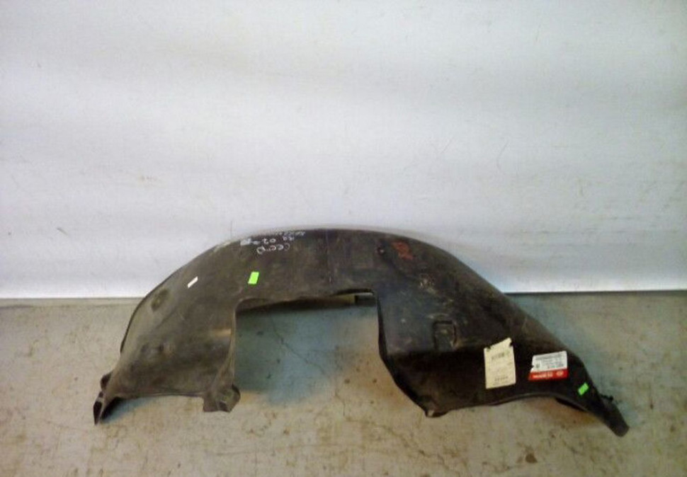 Подкрылок задний правый Kia Ceed 07- Oem 868241H000