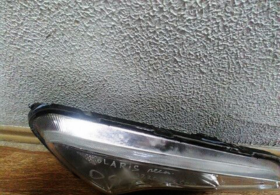 ПТФ передний правый Hyundai Solaris рестайл сломано 3 крепления oem 922024l600 ПТФ передний правый Hyundai Solaris рестайл сломано 3 крепления oem 922024l600