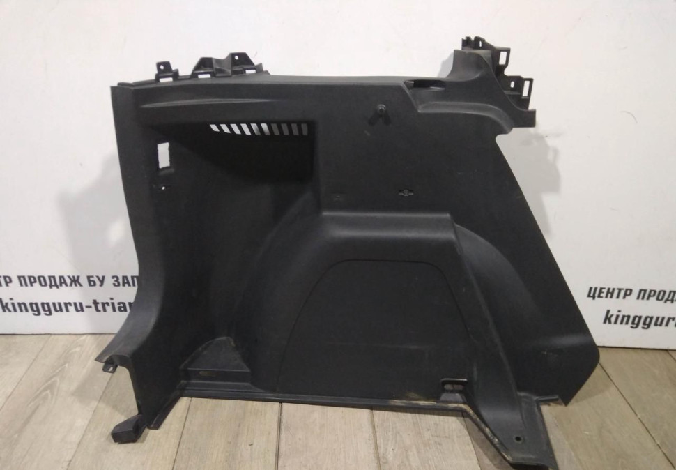 Обшивка багажника левая бу Skoda Yeti OEM 5L6867427J