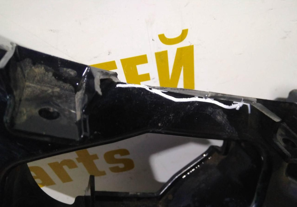 Воздушный канал (воздуховод) правый бу BMW X6 F16 M-Pack OEM 51118056506 Воздушный канал (воздуховод) правый бу BMW X6 F16 M-Pack OEM 51118056506