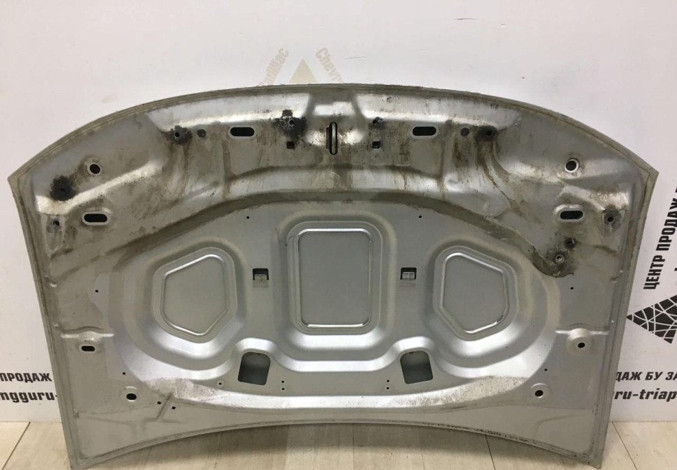 Капот бу Renault Duster OEM 651000987R Капот бу Renault Duster OEM 651000987R