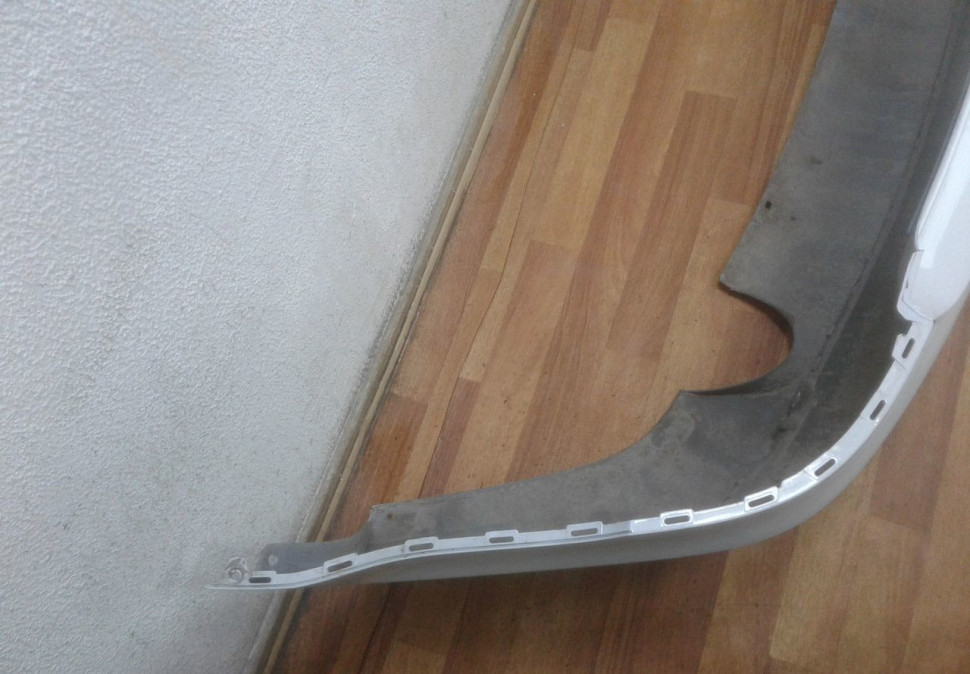 Бампер задний Volkswagen Polo Sedan (15>) oem 6RU807421D (мал.трещина, мал.вмятина,)