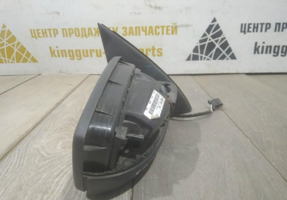 Корпус зеркала правый 5-пин бу Skoda Rapid OEM 5JB857502D Корпус зеркала правый 5-пин бу Skoda Rapid OEM 5JB857502D