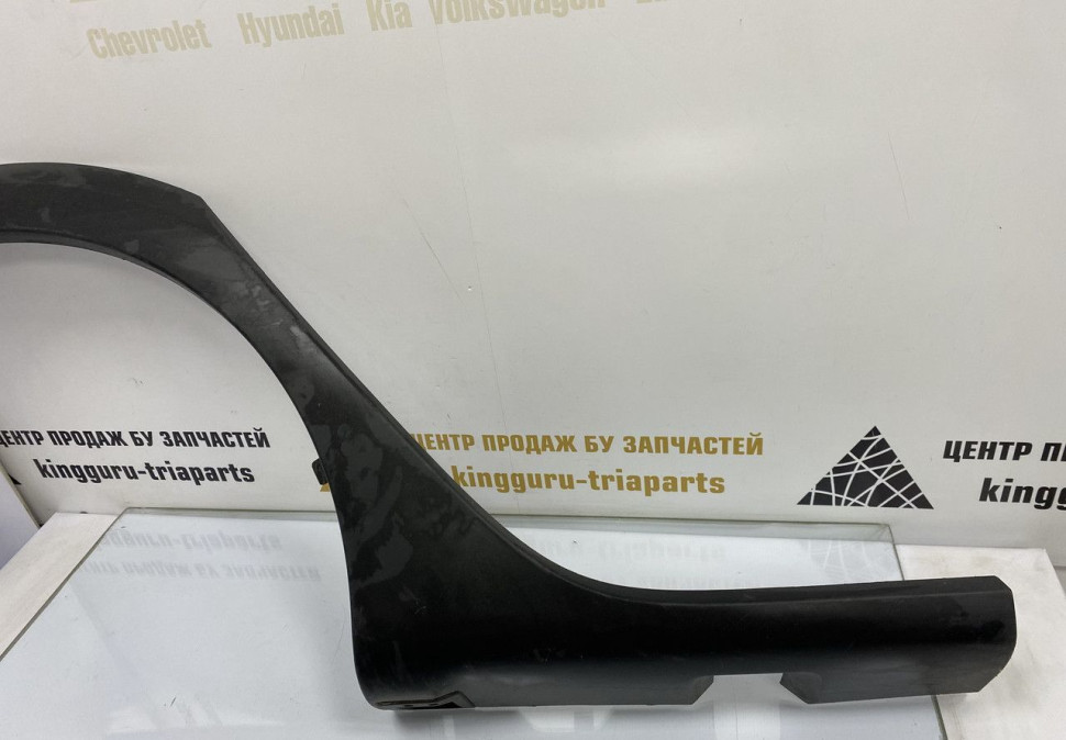 Молдинг крыла задний правый Renault Sandero 2 OEM 788A20172R