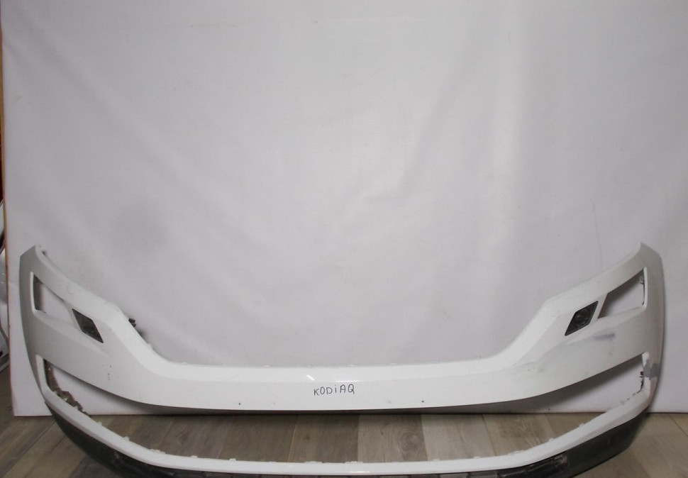 Бампер передний бу Skoda Kodiaq OEM 565807221 (скл-5)