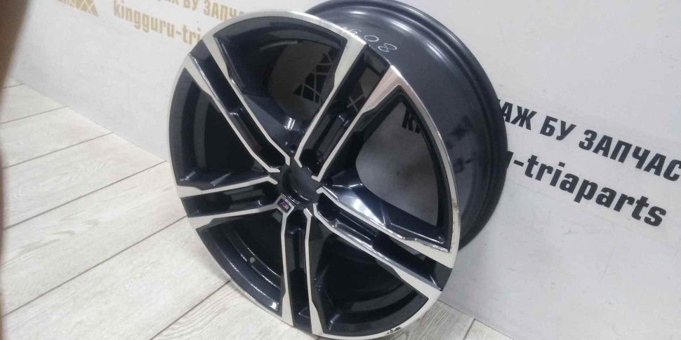 Диск колесный литой R18 BMW 1 F20 F40 OEM 36118092352 Диск колесный литой R18 BMW 1 F20 F40 OEM 36118092352