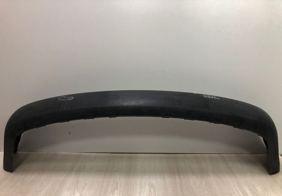 Бампер задний Volkswagen Caddy 3 oem 2K0807421 (потертости)