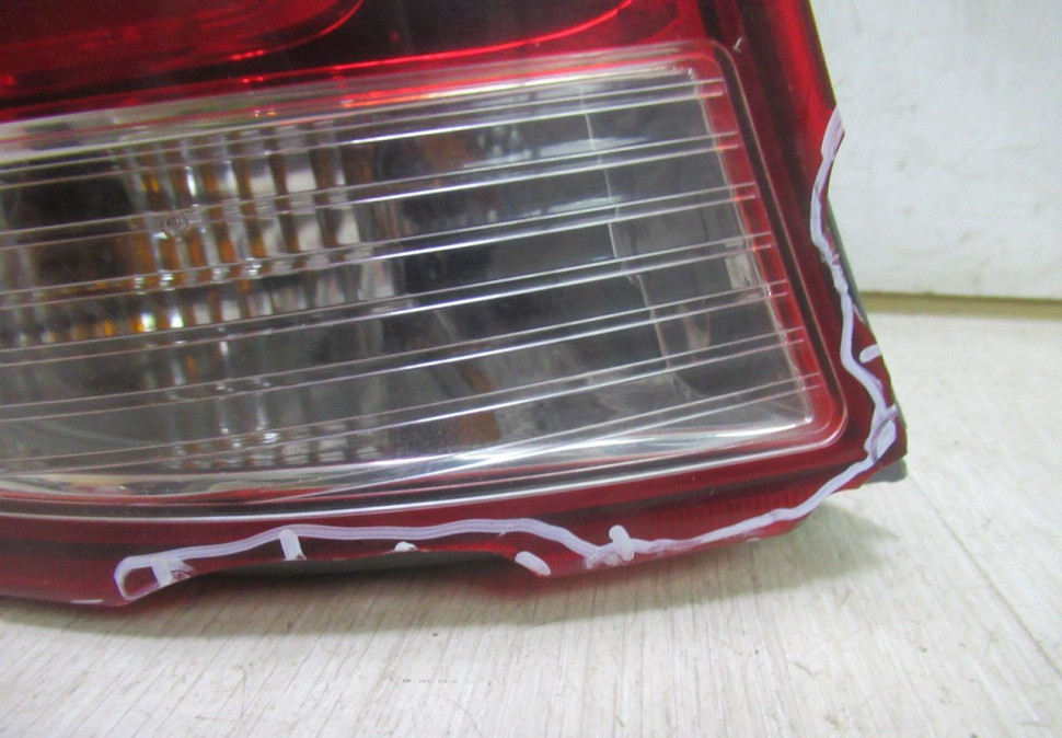 Фонарь левый  Kia Rio 3 рест oem 924012x500 (скл-3)