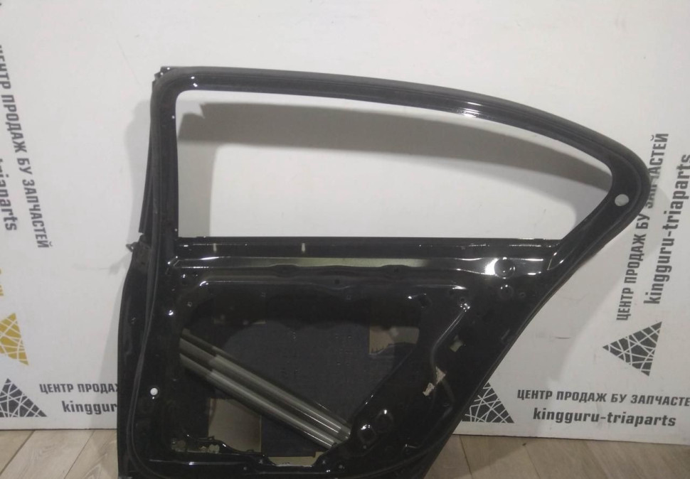 Дверь задняя правая бу BMW 7 G12 Long OEM 41527423702 Дверь задняя правая бу BMW 7 G12 Long OEM 41527423702