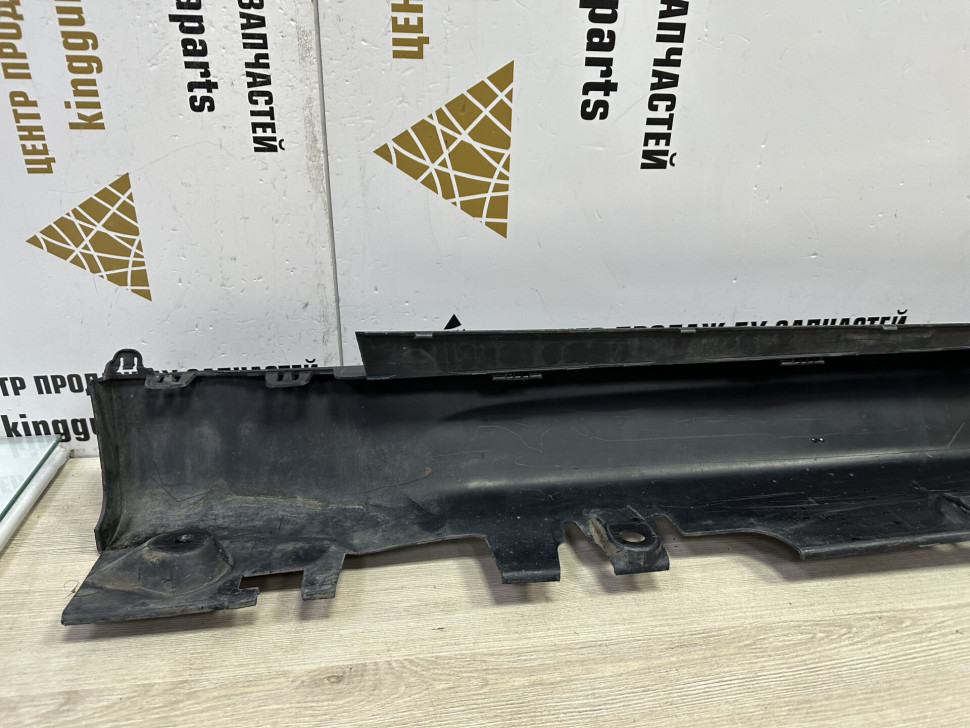 Порог правый BMW X5 F15 OEM 51177294376