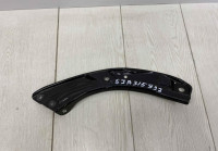 Кронштейн передней панели правый Skoda Rapid OEM 5JA805932A