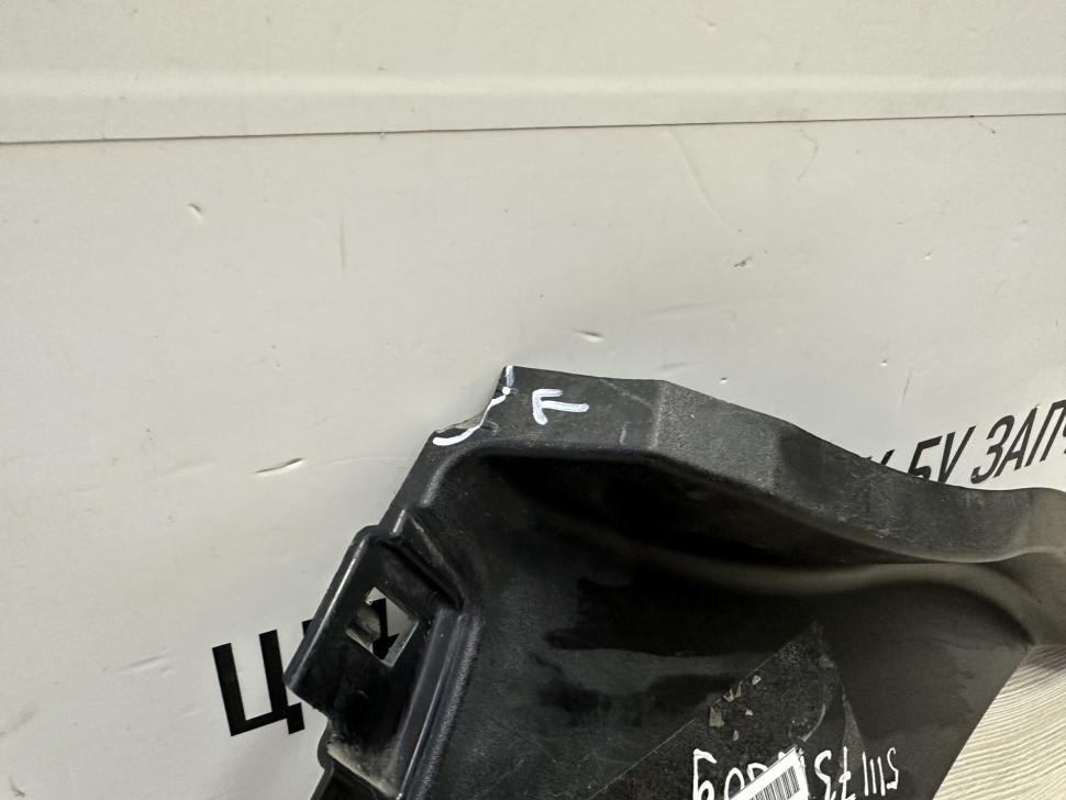 Воздуховод переднего бампера левый бу BMW X6 F16 OEM 51117319809 Воздуховод переднего бампера левый бу BMW X6 F16 OEM 51117319809