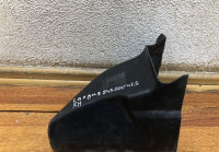 Дефлектор радиатора правый Lada Largus Oem 845000425 (скл-3)