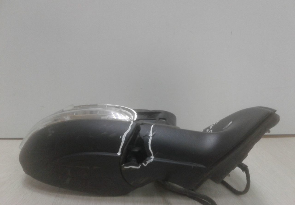 Зеркало правое Volkswagen Golf 6 oem 5k0857501c (6 конт.)