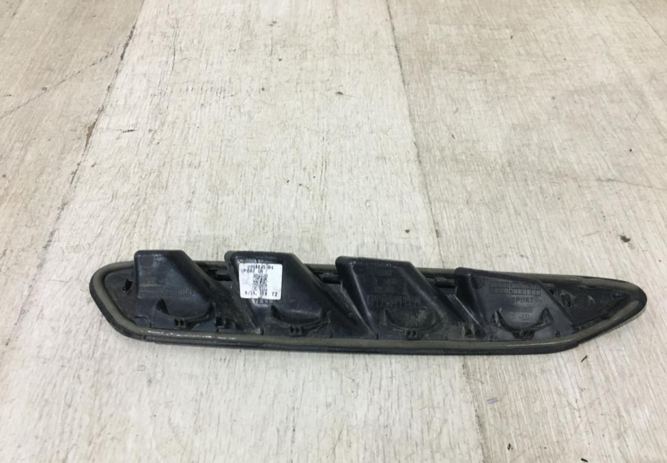 Накладка крыла передняя левая BMW X3 G01 OEM 7418607
