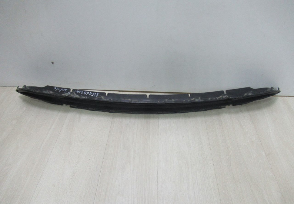 Решетка бампера Hyundai Santa Fe 3 oem 86561b8aa0 (мал.трещ) Решетка бампера Hyundai Santa Fe 3 oem 86561b8aa0 (мал.трещ)
