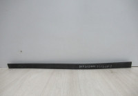 Молдинг передней левый передний Hyundai Tucson 3 oem 87721d7000