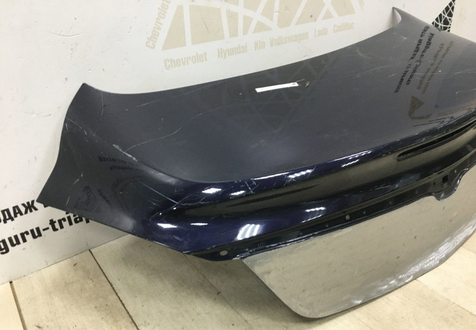 Крышка багажника Opel Insignia седан до рестайлинг OEM 22779369 Крышка багажника Opel Insignia седан до рестайлинг OEM 22779369