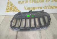 Решетка радиатора правая бу BMW X1 F48 OEM 51117354824